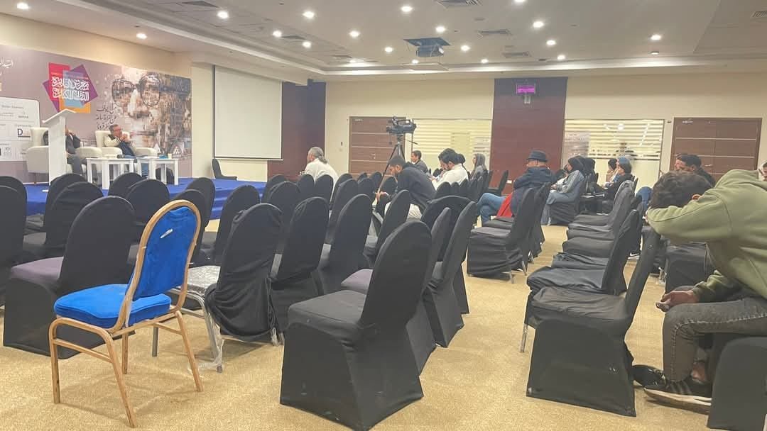 محمد حماد يكتب: زاد عددُ المؤلِّفين وتناقصَت أعدادُ القرّاء