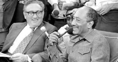 محمد كيسنجر!