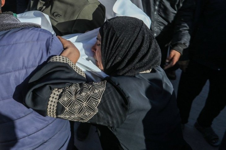 شهيدان بجباليا وخان يونس واصابات بالشجاعية