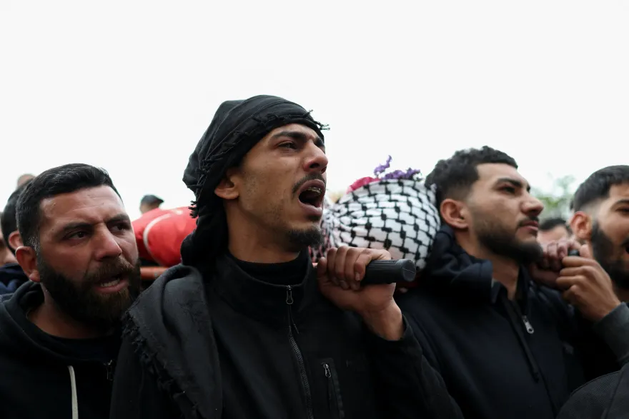 الصحة الفلسطينية: مستوطن إسرائيلي يقتل فلسطينيا أمريكيا في الضفة