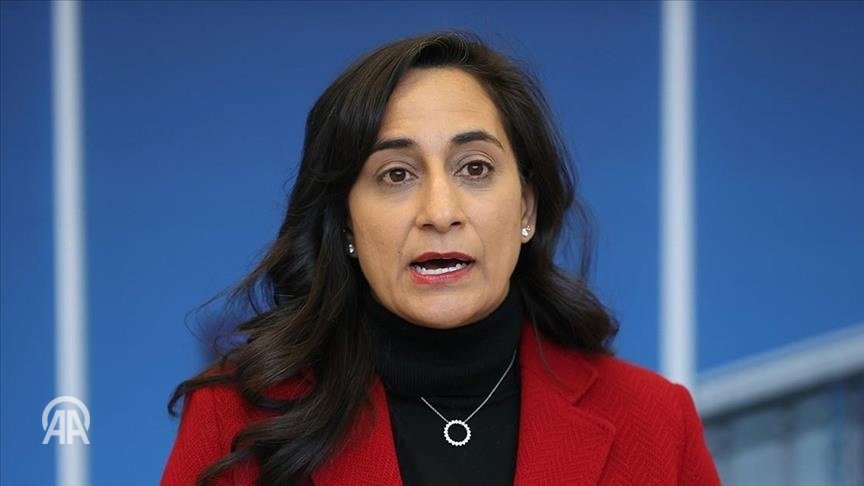 كندا تريد تغيير الحكومة الإيرانية وتشدد العقوبات عليها