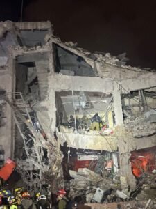 تل أبيب تحت القصف (فيديو)