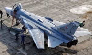 الحرس الثوري يشتبك مع سفينة حربية قبالة عمان