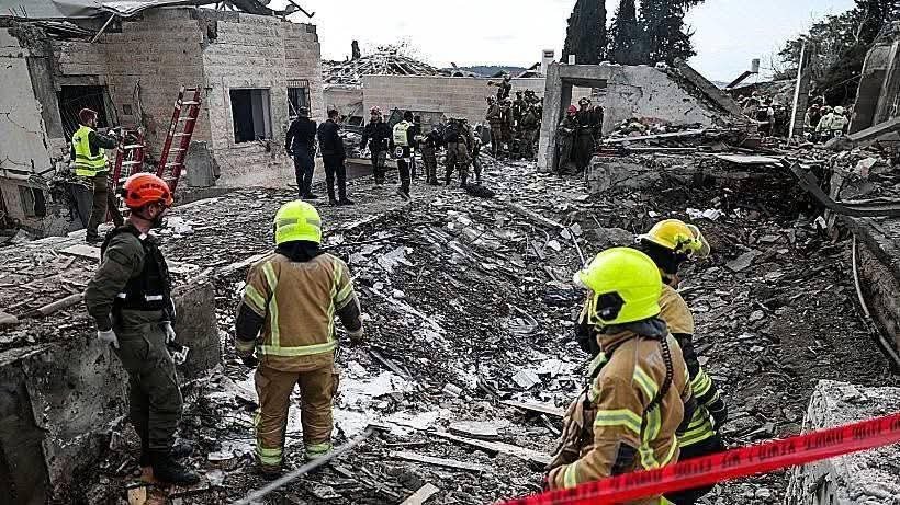 الاذاعه الاسرائيلية : معلومات باستعداد الحوثي لفتح جبهة اليمن