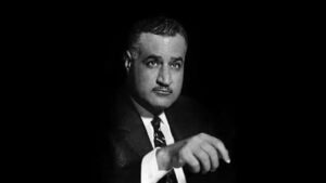 أنس دنقل يكتب بنار الفرن: تصدير الثورات!