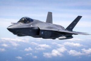 القيادة المركزية: طائرة F-35 تعرضت لنيران إيرانية