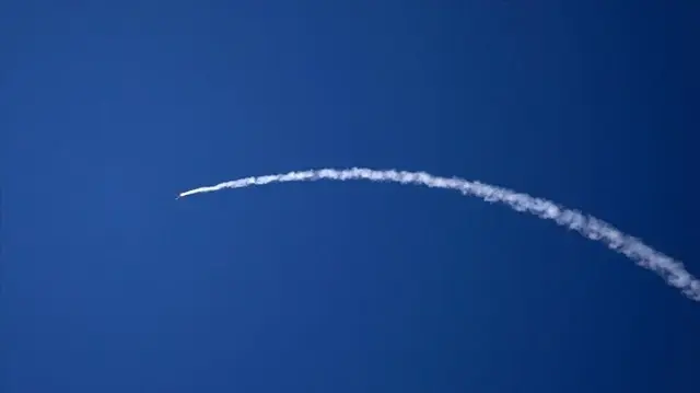 إيران تعلن تنفيذ موجة ضربات ضد إسرائيل