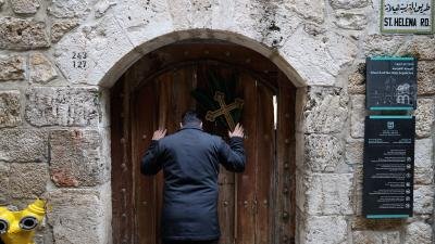 إسرائيل تمنع قادة الكنائس من دخول كنيسة القيامة في أحد الشعانين