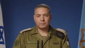 الجيش الإسرائيلي: نعمل على إسقاط النظام الإيراني