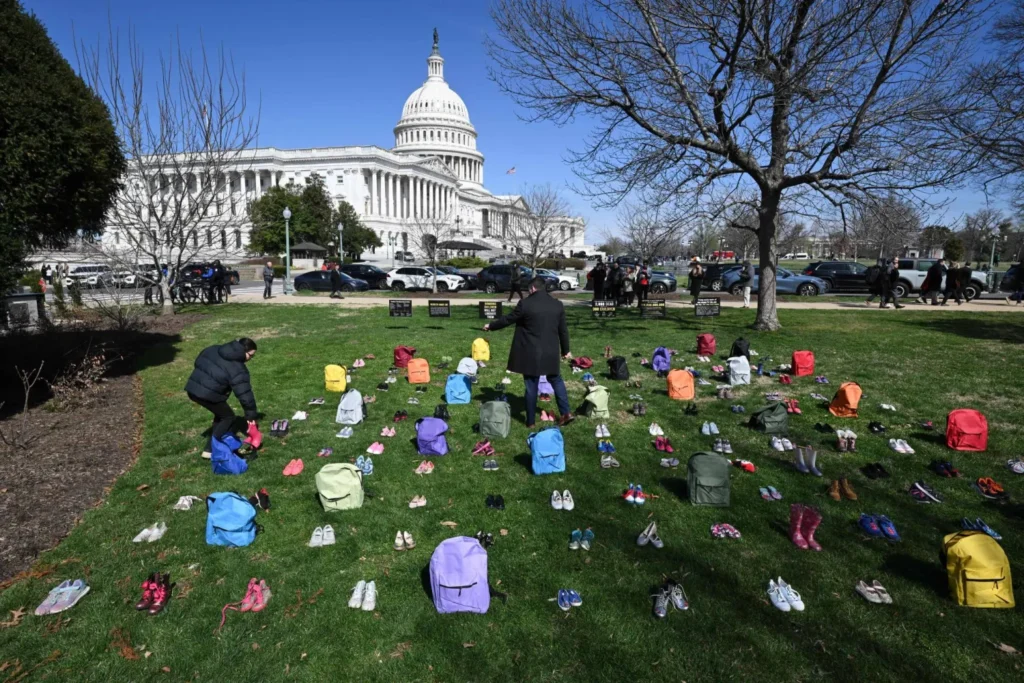 دعوات أممية لتحقيق سريع وشفاف في ضربة استهدفت مدرسة بإيران، مع تصاعد الاتهامات بين طهران وواشنطن.