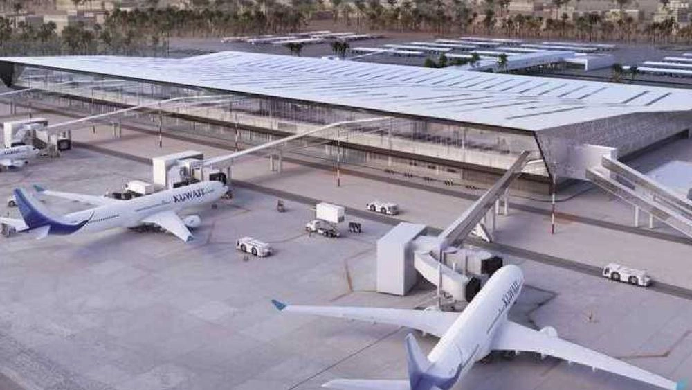 هجوم بمسيّرات يلحق أضراراً كبيرة في رادار مطار الكويت