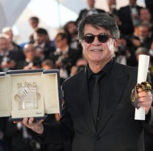 محمدالروبي يكتب: أن تكون فناناً بحق جعفر بناهي نموذجاً