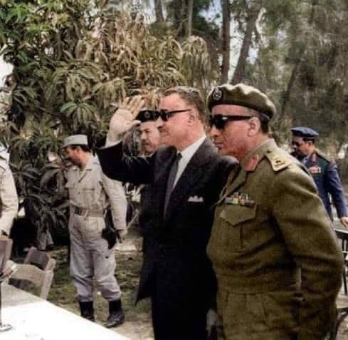 الزعيم جمال عبد الناصر ورئيس أركان الجيش المصري الشهيد عبد المنعم رياض 