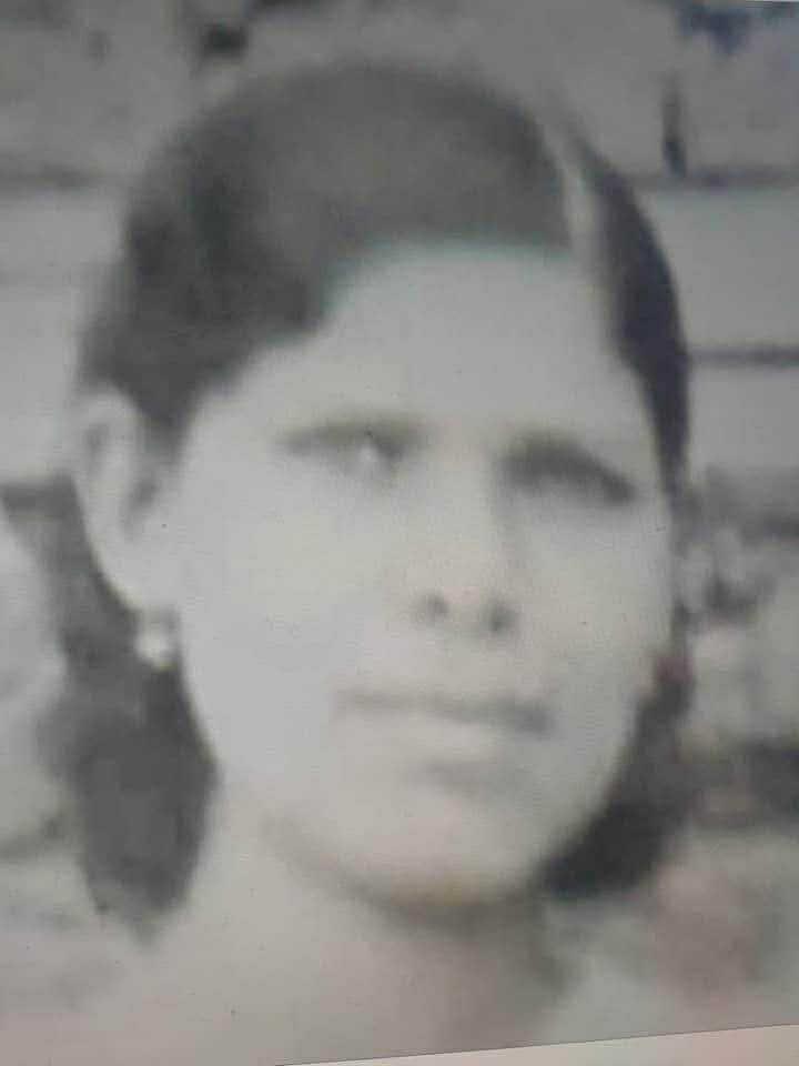 من ذاكرة الكاتب الصورة لأمه 