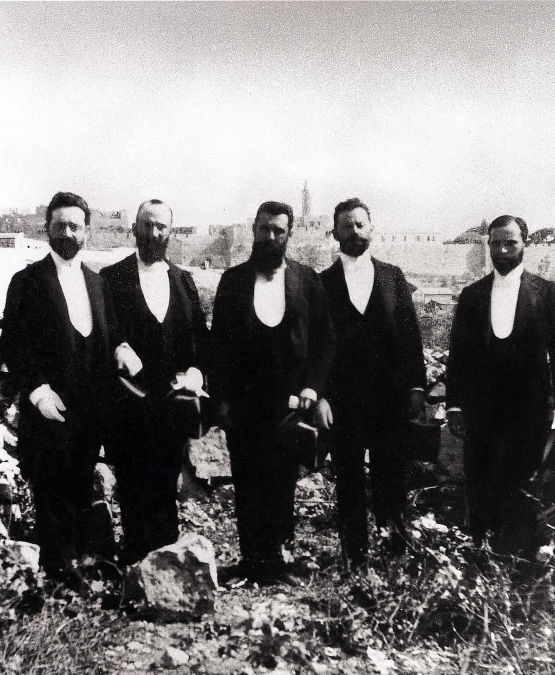 صورة لمؤسس دولة الإرهاب تيودور هرتزل 