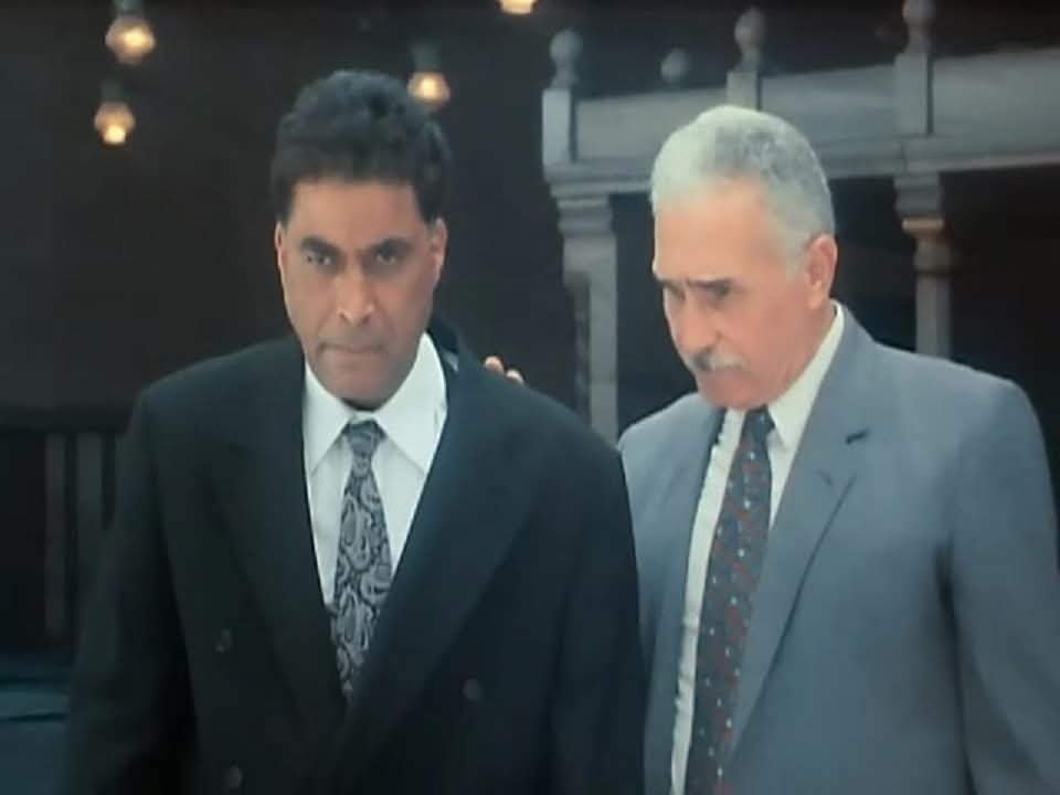 مع الفنان أحمد زكي في فيلم أرض الخوف 