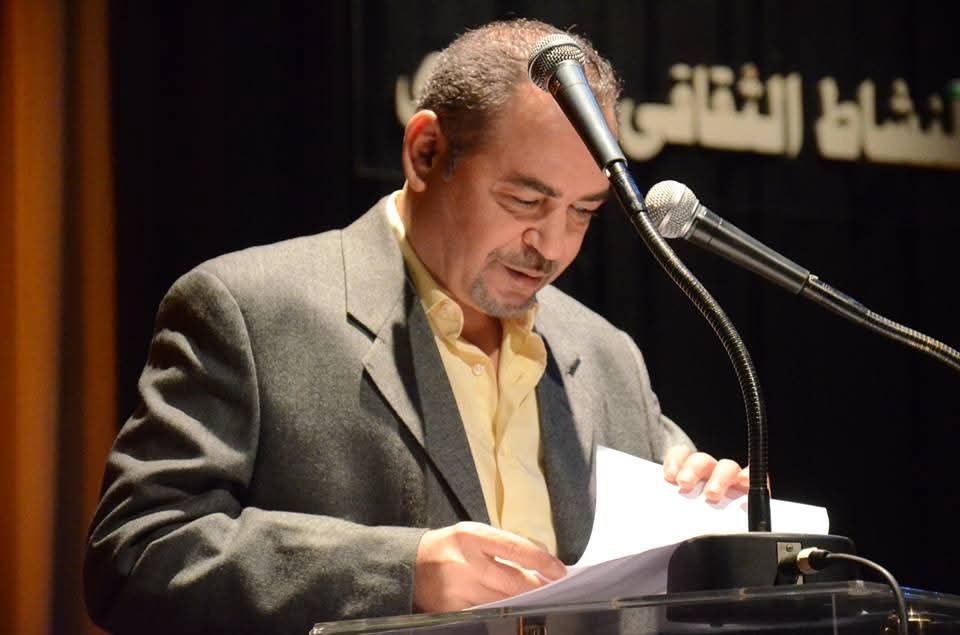 المؤلف الروائي حمدي الجزار 