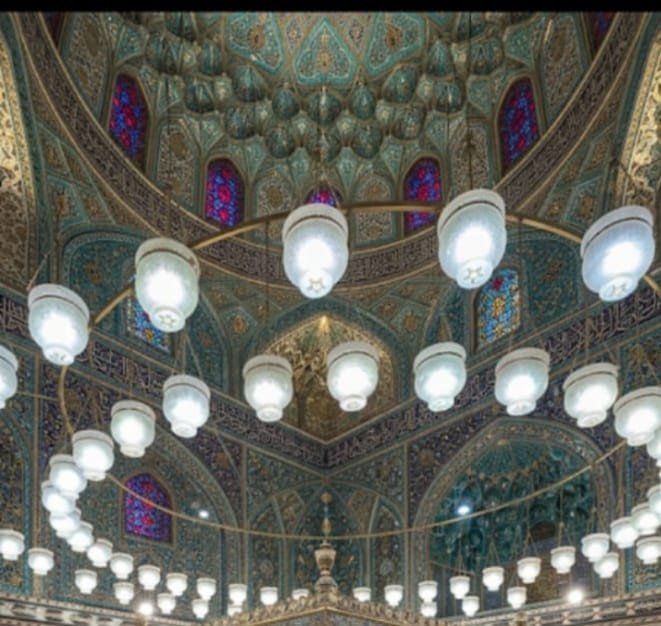 أسرار يرويها الأثر : ترميم قبة المشهد الحسيني الشريف