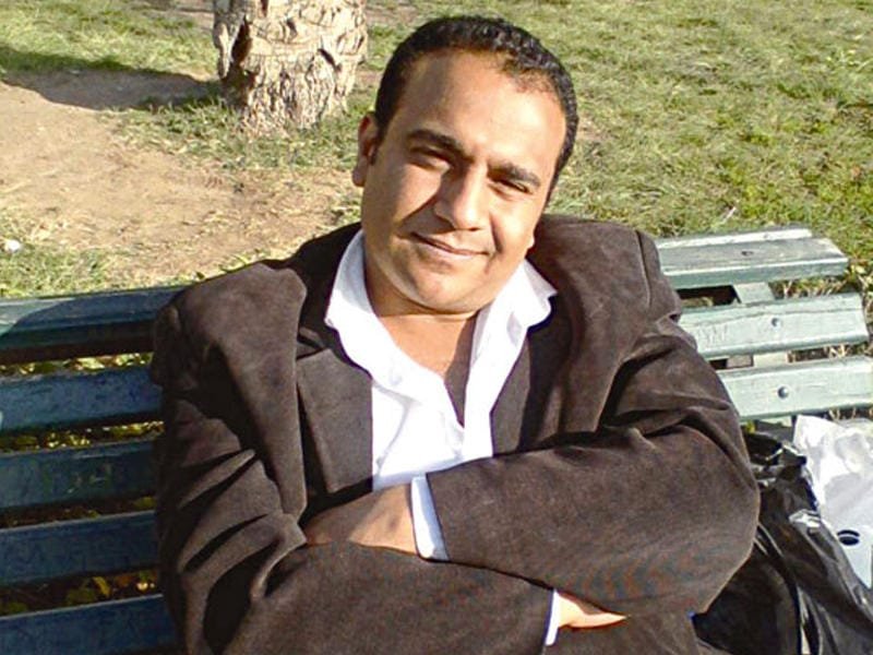الكاتب الروائي هدرا جرجس 