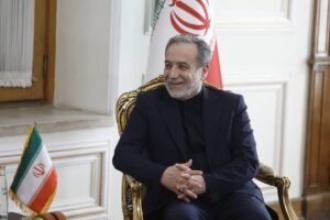 ترامب يتراجع عن ضرب إيران!