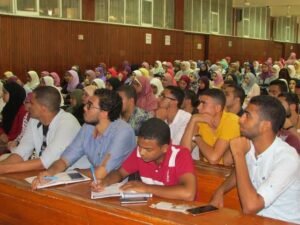 محمد كامل خضري يكتب: العلم يكال بالألماظ وليس الباذنجان!