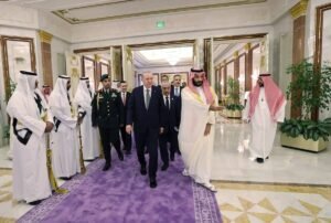 علاء عوض يكتب: اتفاق مكة.. هندسة جديدة للأمن الإقليمي