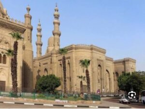 مصر حيث تنبض الحجارة بالحياة (5) السلطان حسن والرفاعي