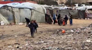 تقرير: في غزة  زوجات عالقات وأبناء يكبرون بلا أباء