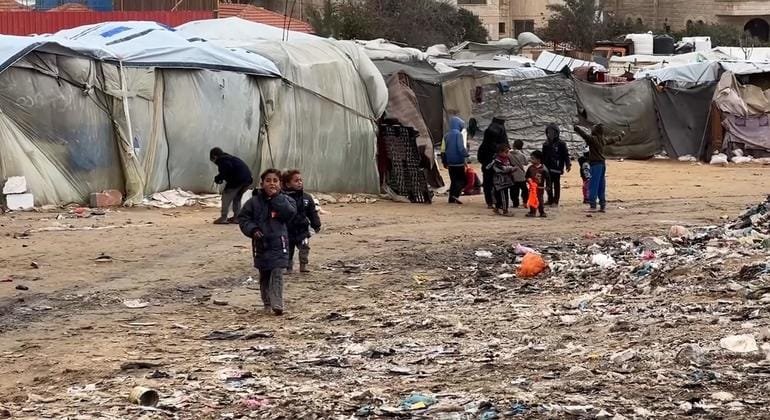 تقرير: في غزة زوجات عالقات وأبناء يكبرون بلا أباء