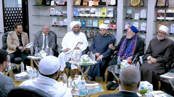 أثناء توقيع بروكول الدعاة بين وزارة الأوقاف ومؤسسة طابة الإمارأتية